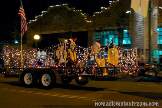 Smiles adorned this float.