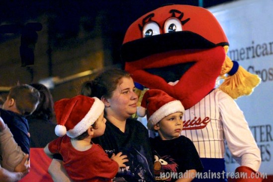 This mascot stopped long enough for a family to get a picture.