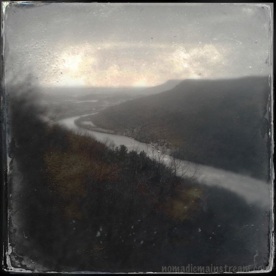 Slightly different version of the same scene as above--I can't decide if I like it better or not